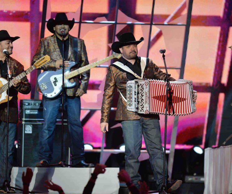 Intocable regresa a las presentaciones en vivo