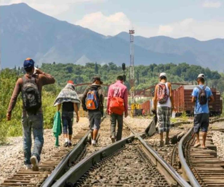 Presentan investigación sobre situación de migrantes