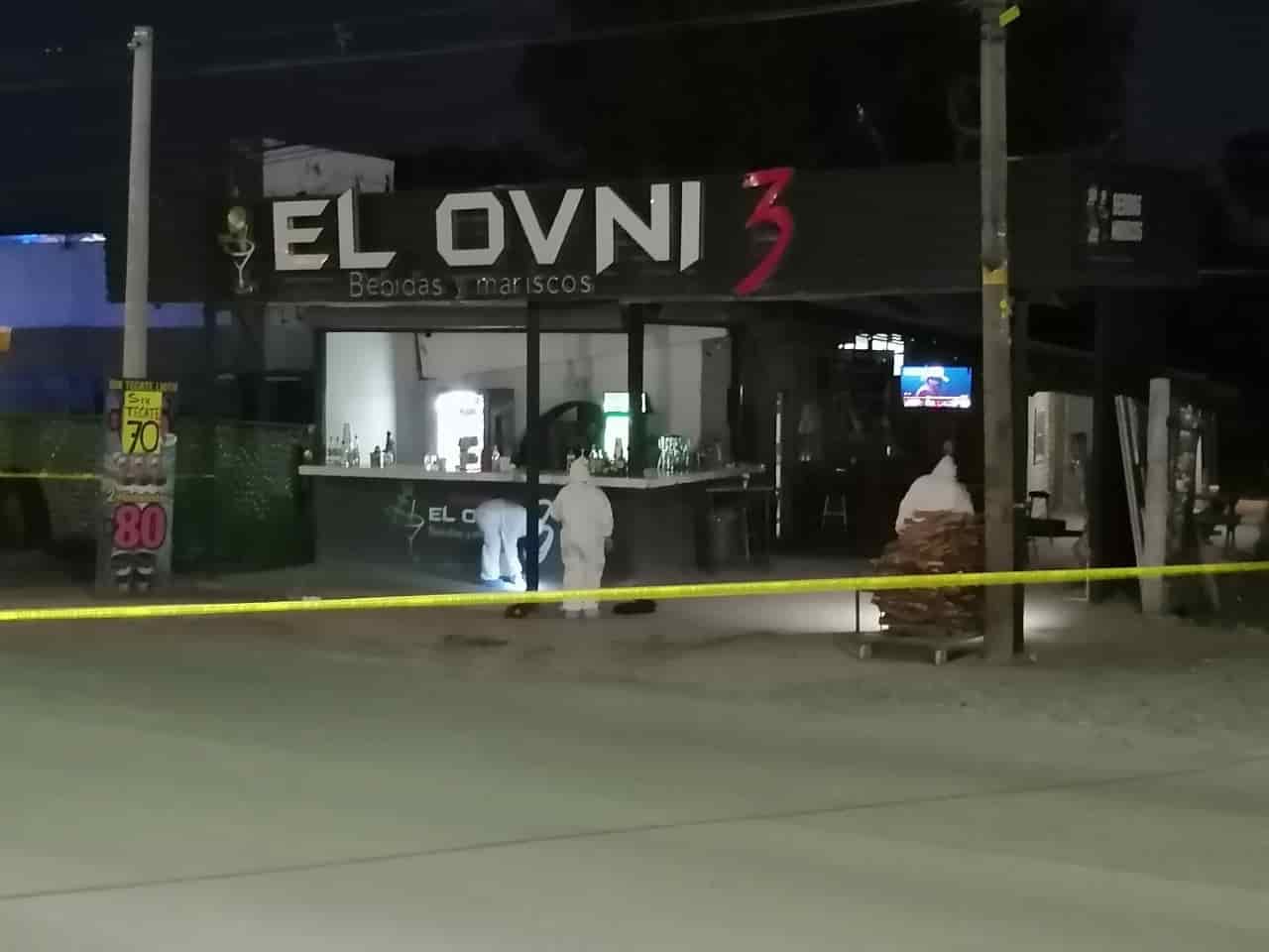 Un trabajador de un local de venta de bebidas fue ejecutado a balazos
