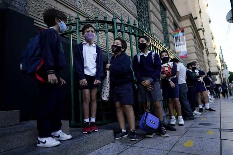 Abren escuelas en Buenos Aires