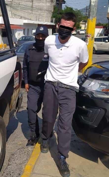 Detienen a ladrones en Plaza Morelos