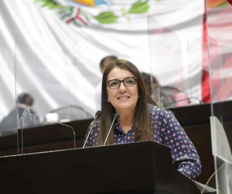 Plantea establecer servicio profesional de carrera en FGR