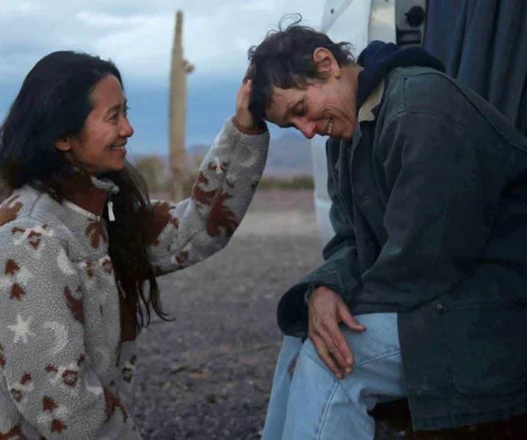 Nomadland arrasa y se acerca más al Oscar