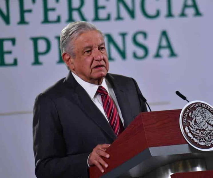 Piden petroleros apoyo a AMLO