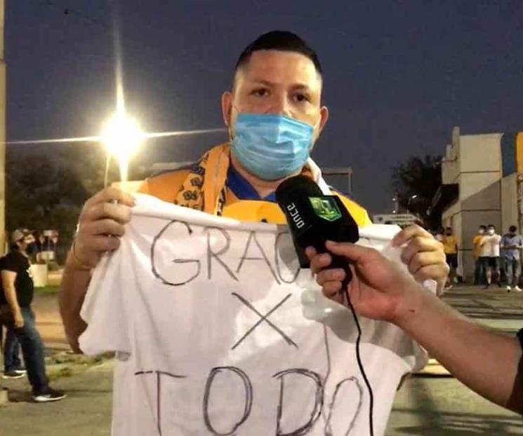 Ovación para Tuca