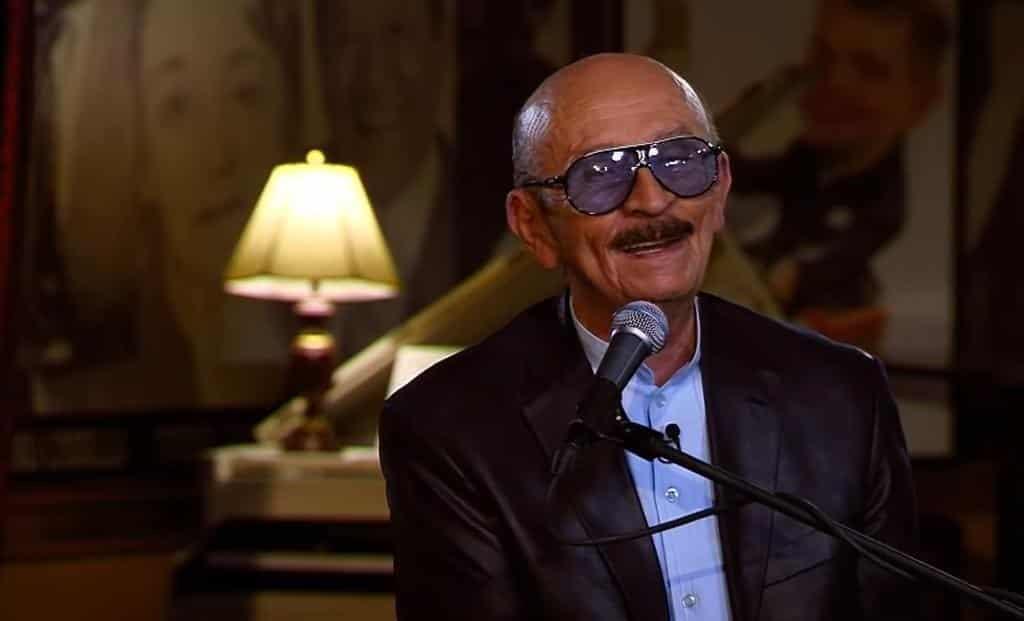 Fallece el cantautor mexicano Sergio Esquivel