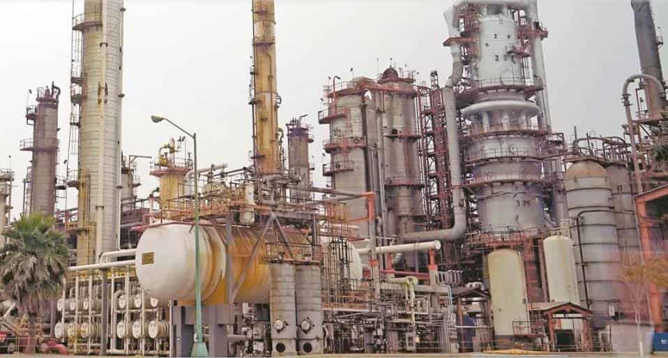 AMLO visita en privado refinería de Cadereyta
