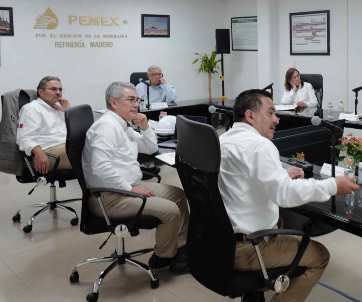 AMLO supervisa avances de refinería de Ciudad Madero
