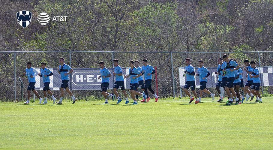 Vuelven los Rayados a entrenamientos