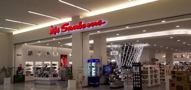 Sanborns cierra 12 tiendas