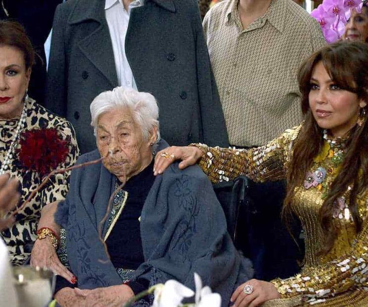 Abuelita de Laura Zapata recibe la Santa Unción