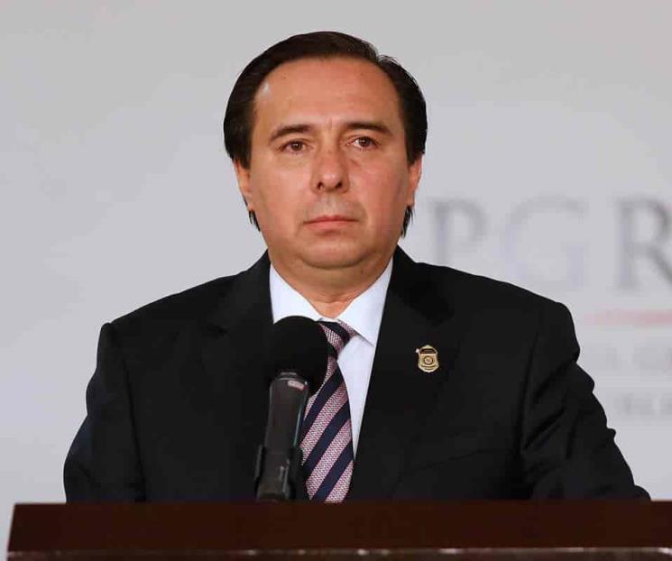 Tomás Zerón suma nueva orden de captura por caso Ayotzinapa