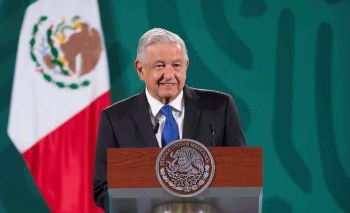 No hay complicidad con nadie: AMLO sobre caso de diputado
