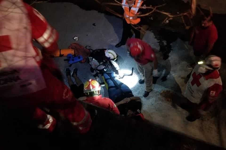 Terminaron con lesiones de consideración, al terminar en el fondo de un canalón
