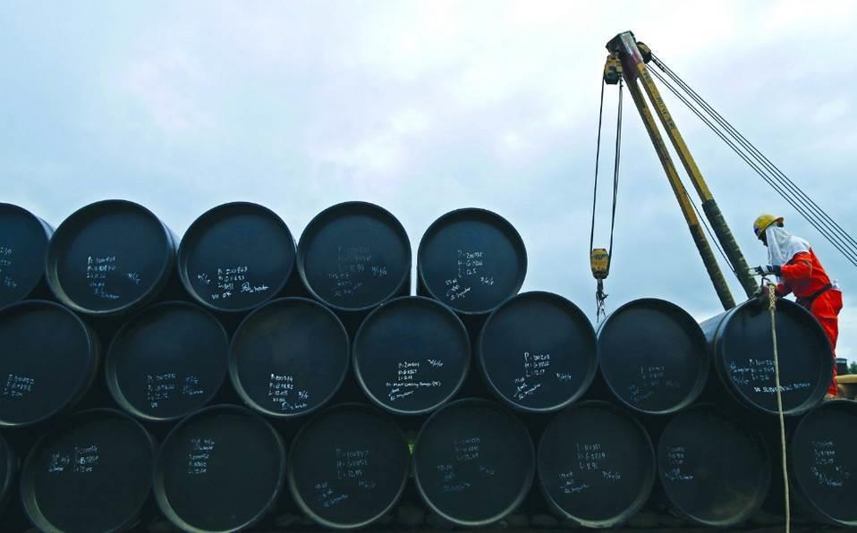 Petróleo mexicano sube a 62.57 dólares