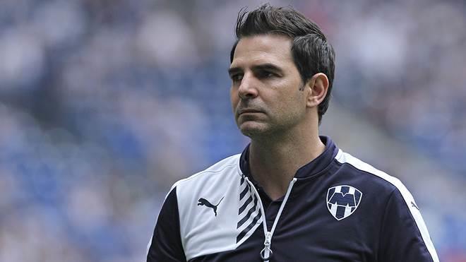 Apoya Davino a Hugo González