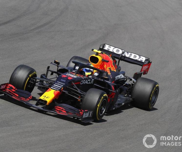 Carrerón de Checo, pero acaba en cuarto