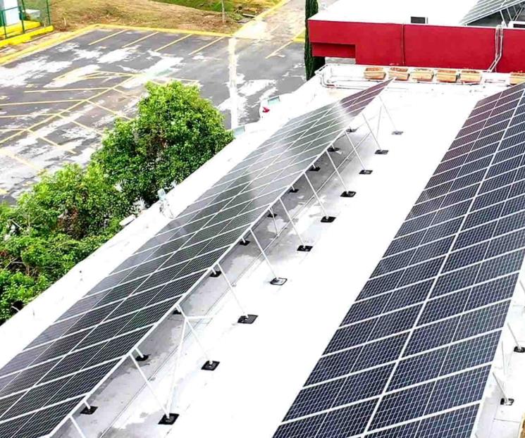 Producirá UANL energía limpia con nuevos paneles solares