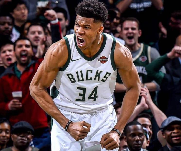 Antetokounmpo brilla ante Nets