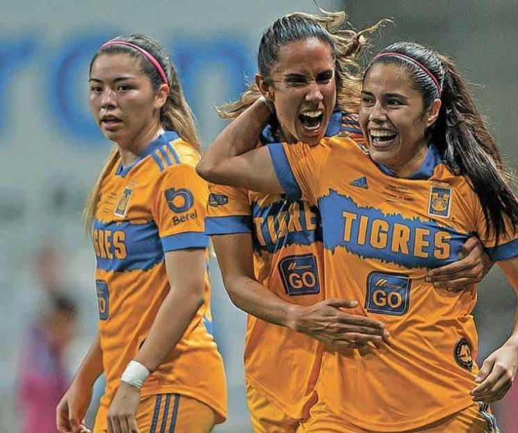 Se juegan felinas el liderato ante Chivas Se juegan felinas el liderato ante Chivas