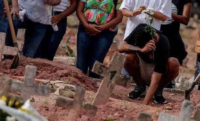 México acumula 217 mil 740 muertes por Covid-19