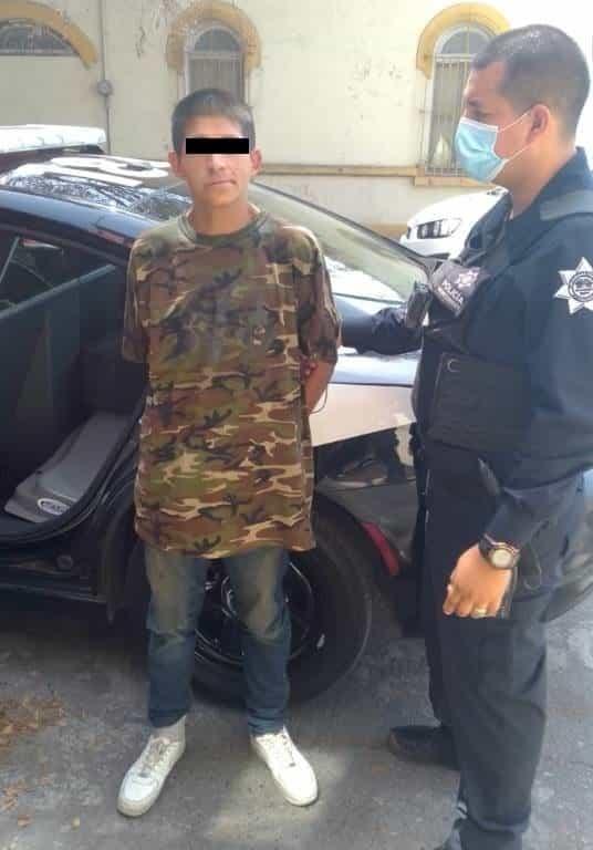 Detienen a asaltante en el Centro de Monterrey