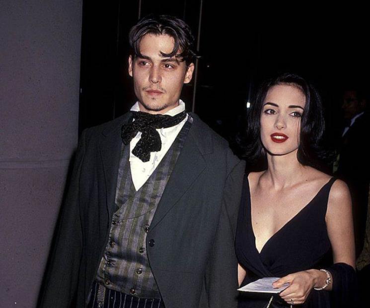 Johnny Depp subasta poema que escribió para Winona Ryder