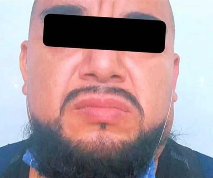 Arrestan a hombre por amenazar a policías