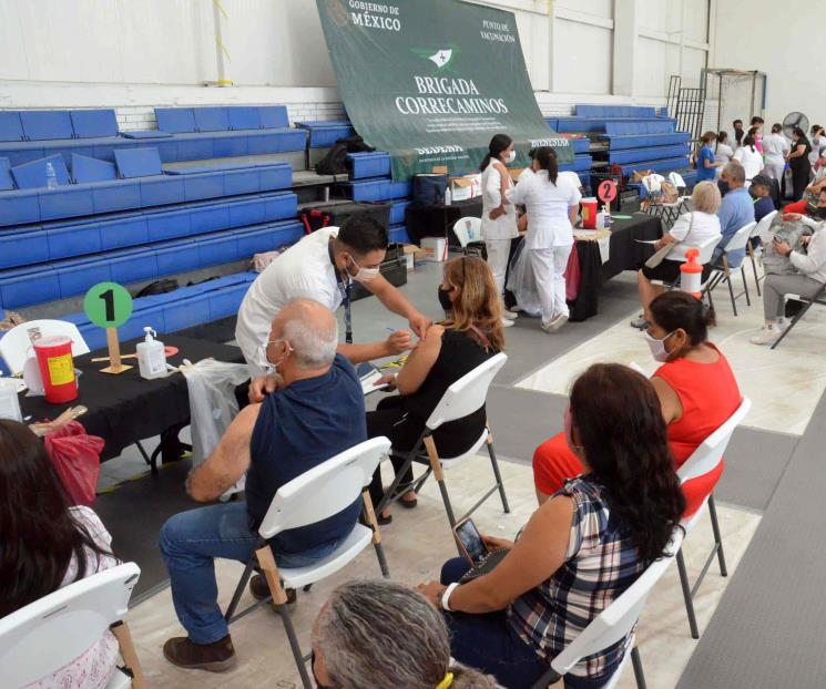 Miércoles fue un día récord, en vacunación antiCovid: AMLO