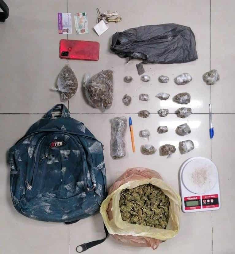 Al narcomenudista detenido en Pesquería, le encontraron droga y una báscula gramera