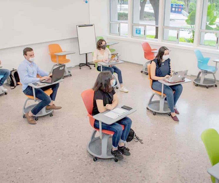 Se preparan UANL y TEC para regresar aulas