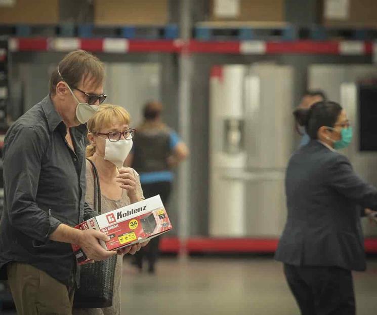 Confianza del consumidor sube en abril