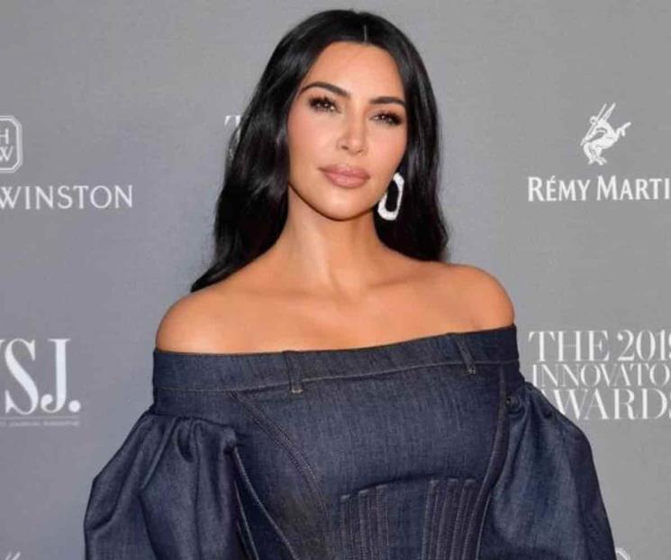 Kim Kardashian, en problemas por comprar arte saqueado