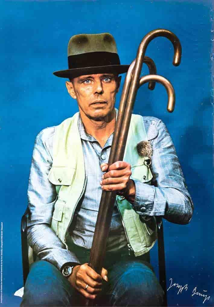 Celebran Centenario de Joseph Beuys