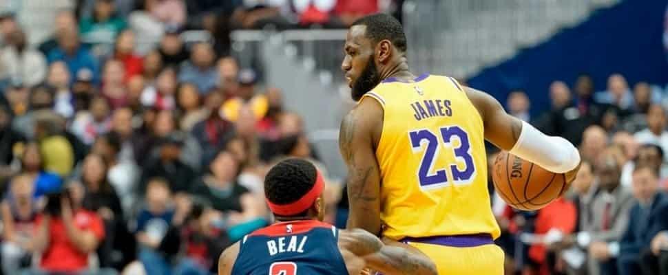 Volvería Lebron a jugar con los Lakers