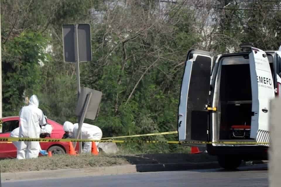 Un hombre que viajaba como acompañante en una motocicleta, perdió la vida, al caer del vehículo en marcha