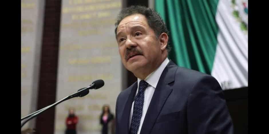 Insisten en retirar cargo a Cabeza de Vaca
