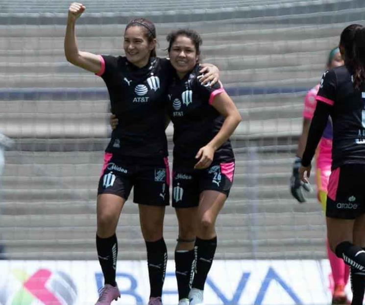 Rayadas, a lo suyo