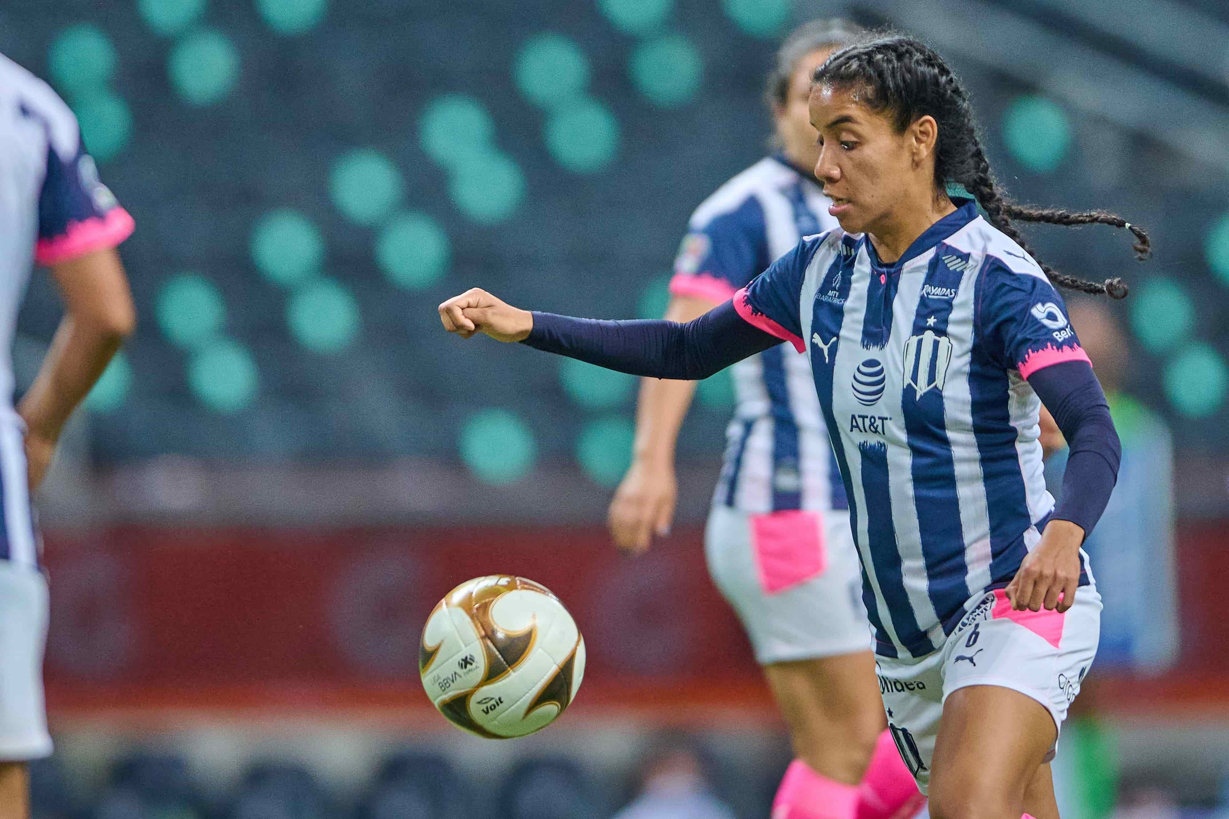 Monterrey (4) 2-1 (2) Pumas UNAM CFV