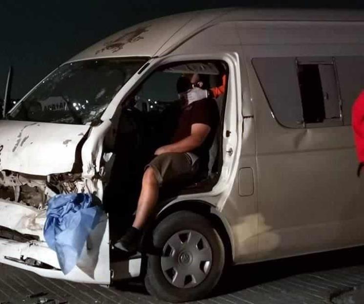 Deja choque 17 trabajadores lesionados