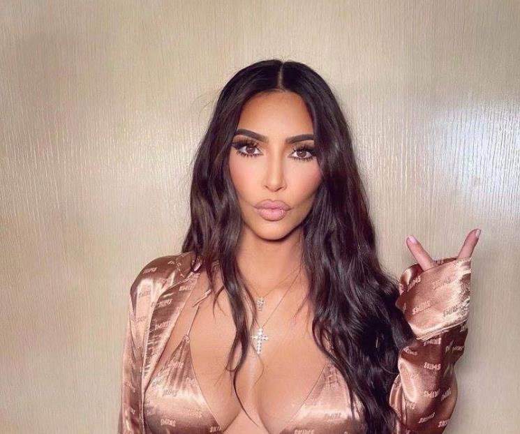 PETA llama a una vaca Kim Kardashian