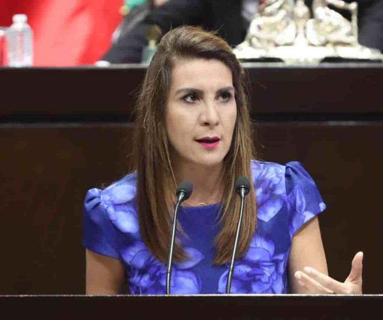Exhorta a la SE a hacer público los gastos erogados