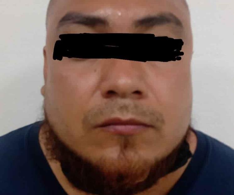 Cae pollero con 29 migrantes ilegales Cae pollero con 29 migrantes ilegales