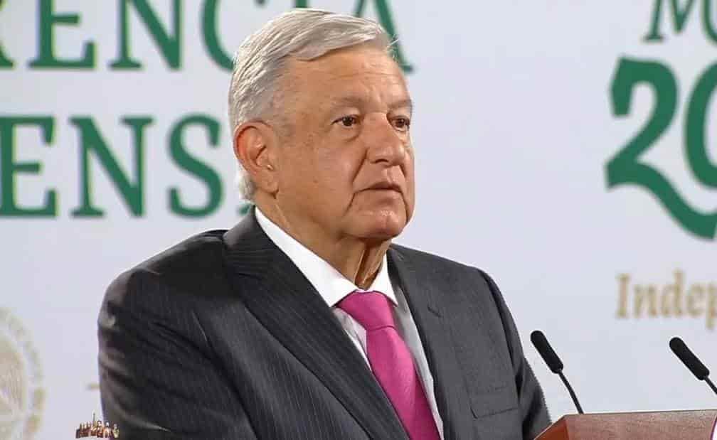 No tenemos nada que ocultar: AMLO tras denuncia de Adrián