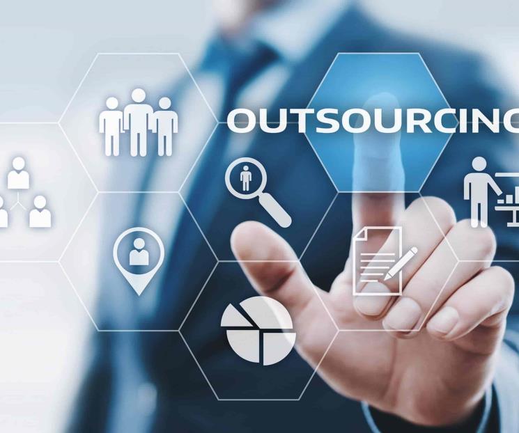 Inician querellas contra servicios del rey del outsourcing
