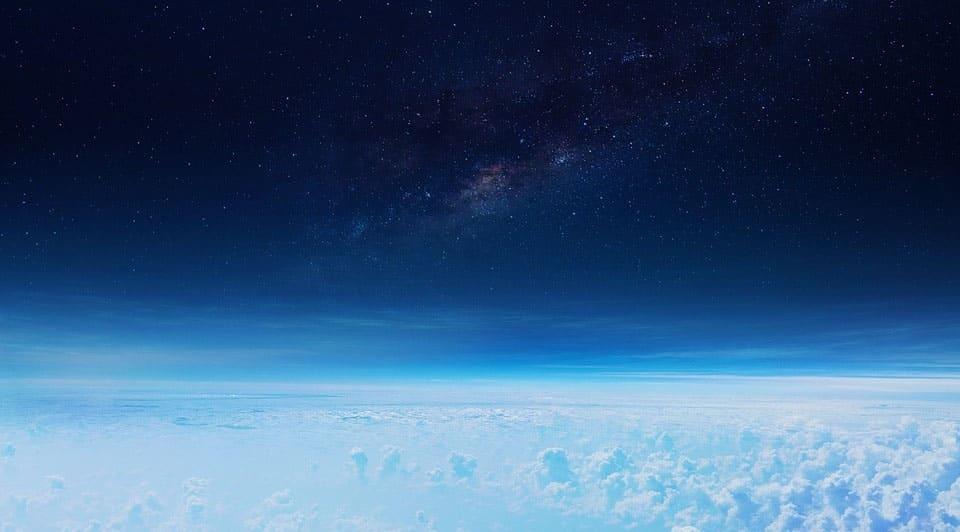 Emisiones de gases efecto invernadero reducen estratosfera Emisiones de gases efecto invernadero reducen estratosfera