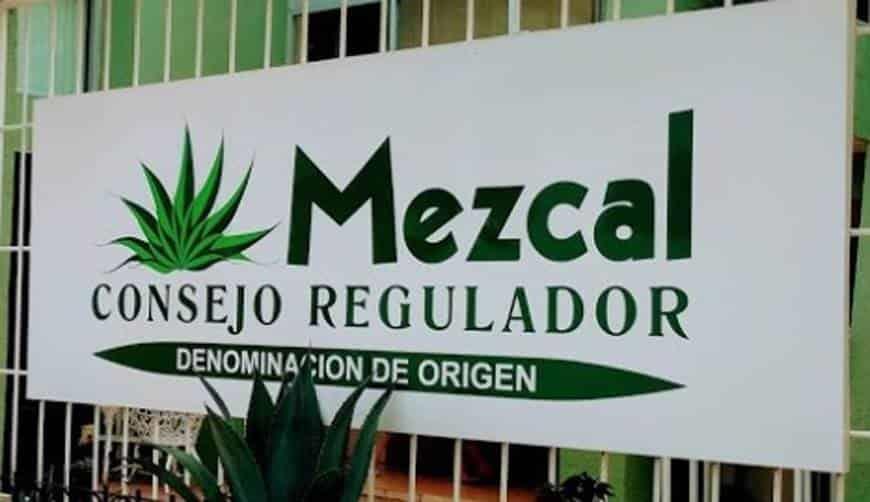 Renuevan dirigencia de Consejo Regulador del Mezcal