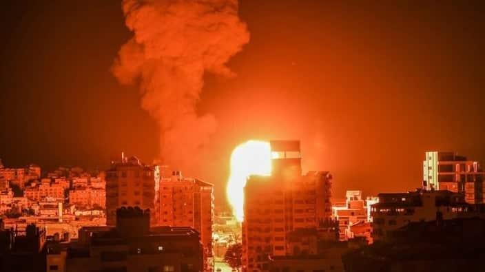 Israel ataca complejo de inteligencia de Hamas Israel ataca complejo de inteligencia de Hamas