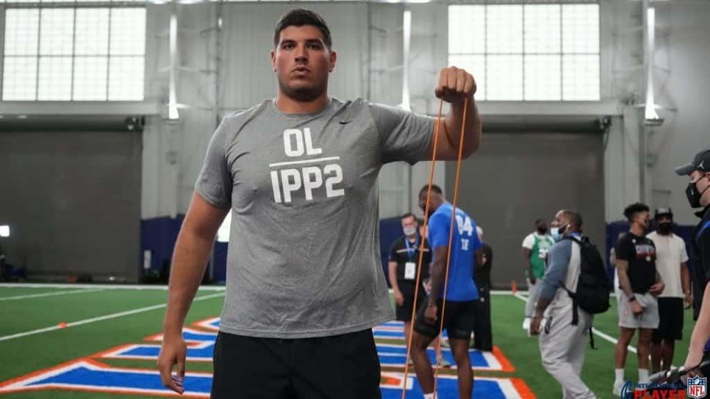 Gran responsabilidad para Alfredo portar colores de 49ers