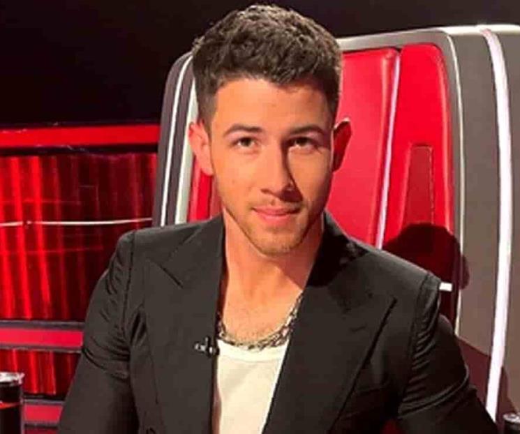 Hospitalizan a Nick Jonas tras accidente